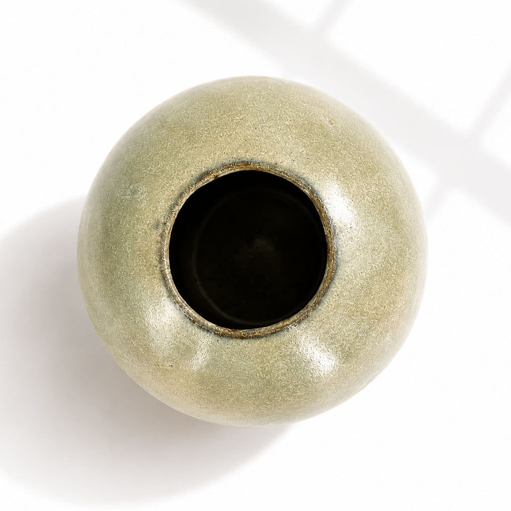 Extra Large Sculptural Egg Vase – 30cm